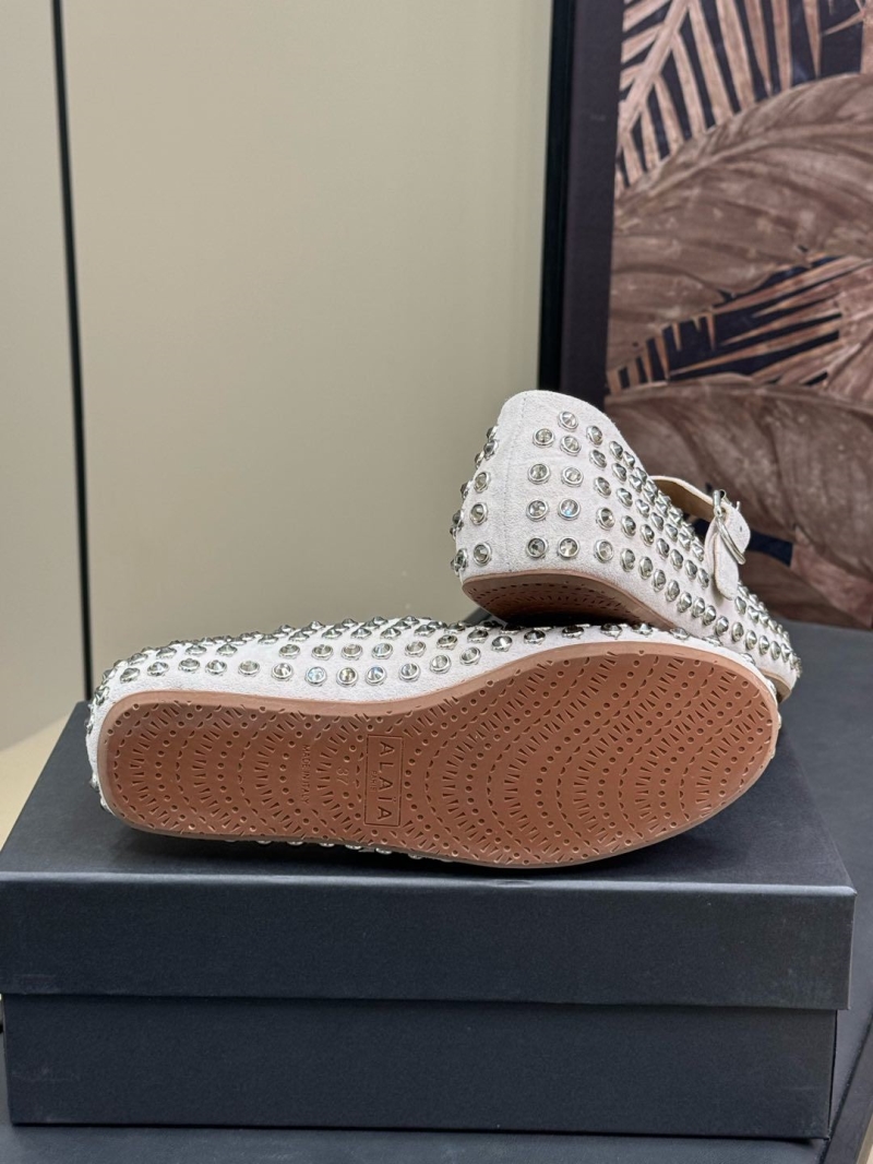 Alaia Flat Shoes